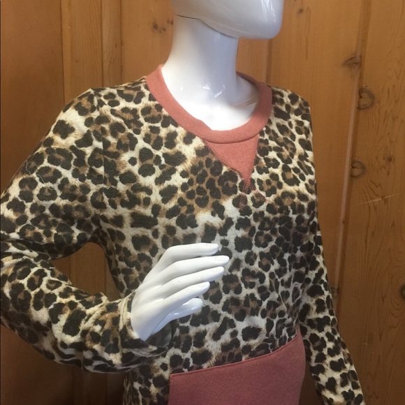 NWOT Color Block Animal Print Top - Picture 4 of 6